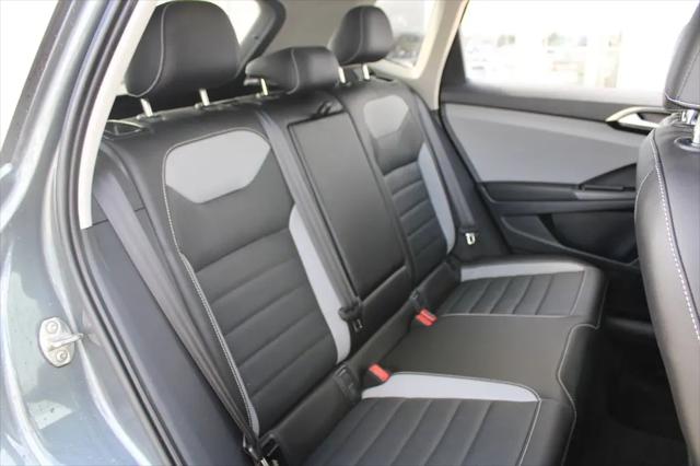 2023 Volkswagen Taos 1.5T SEL
