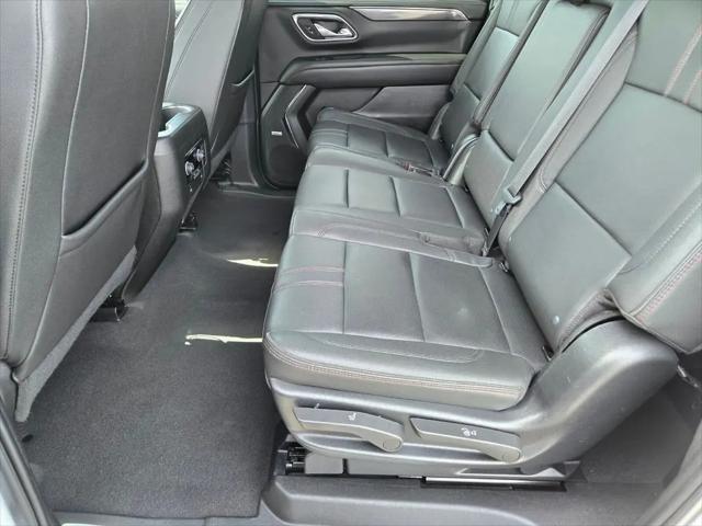2023 Chevrolet Suburban 4WD RST