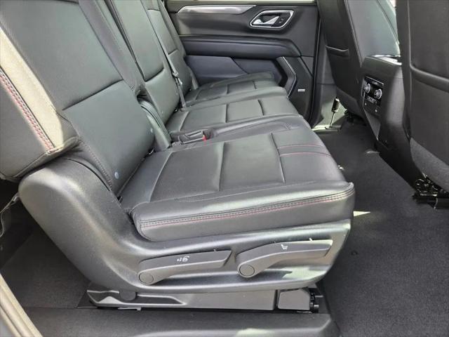 2023 Chevrolet Suburban 4WD RST