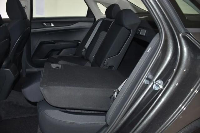 2026 Kia K5 LXS FWD
