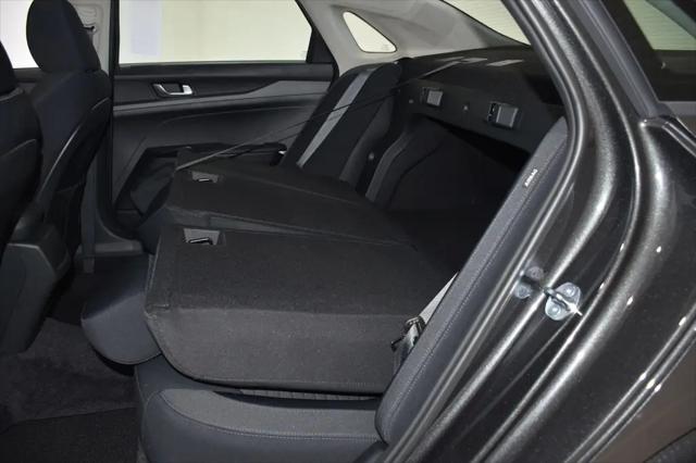 2026 Kia K5 LXS FWD