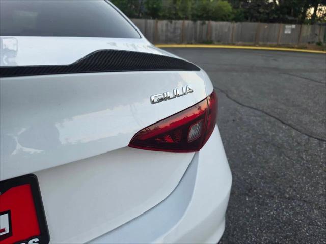 2018 Alfa Romeo Giulia RWD