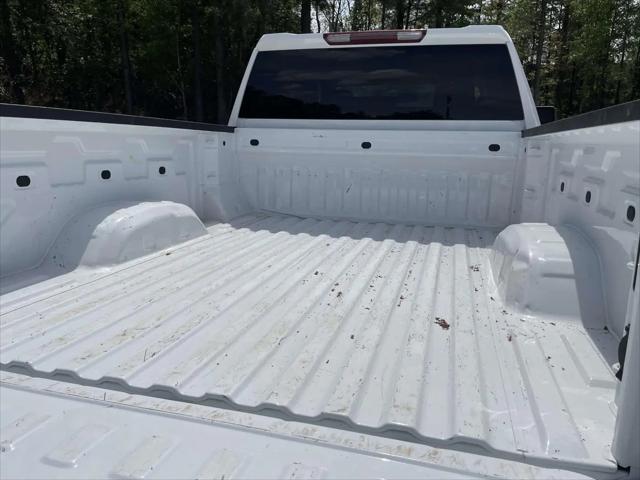 2025 Chevrolet Silverado 2500HD 4WD Crew Cab Standard Bed LT