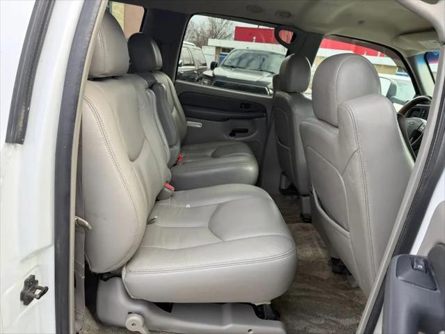 2003 Chevrolet Suburban LT