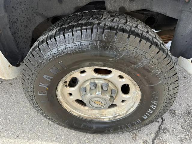 2003 Chevrolet Suburban LT