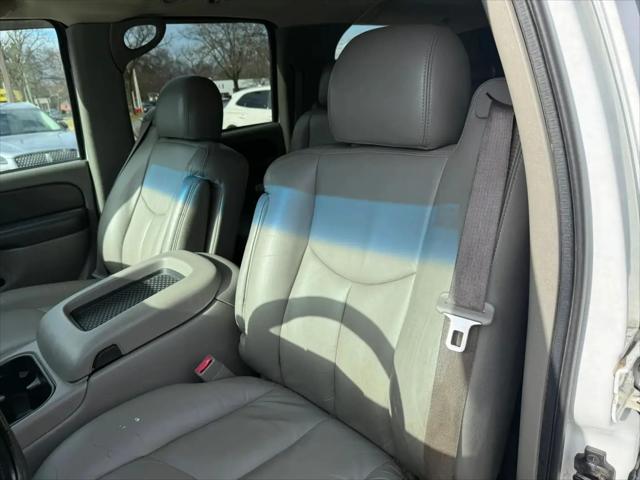 2003 Chevrolet Suburban LT