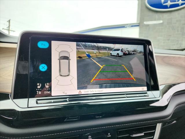 2026 Volkswagen Atlas SE with Technology