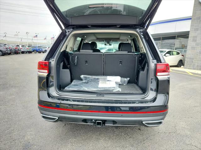 2026 Volkswagen Atlas SE with Technology