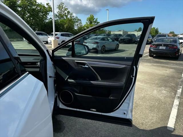 2022 Lexus RX 350 F SPORT Handling