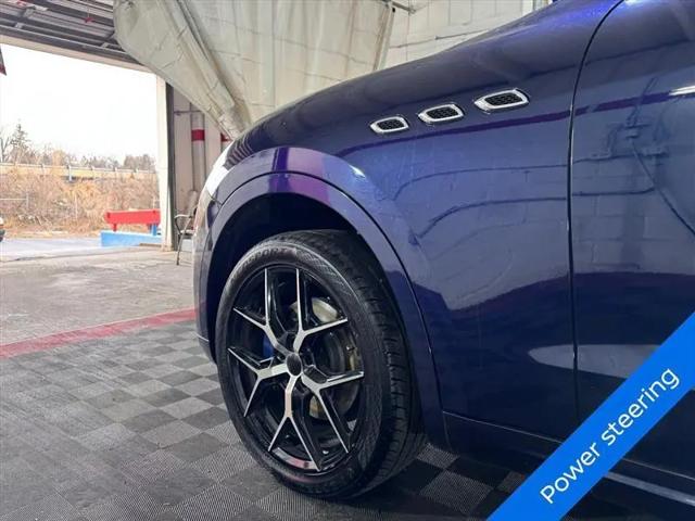 2019 Maserati Levante Standard