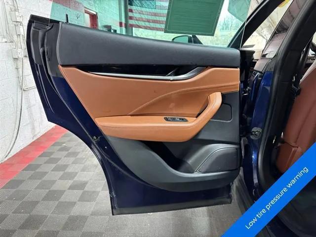 2019 Maserati Levante Standard