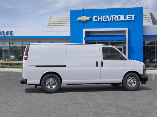 2026 Chevrolet Express Cargo Van 2500 Regular Wheelbase, WT, RWD