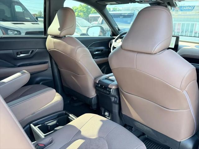 2025 Toyota Grand Highlander Hybrid Platinum MAX