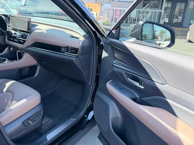 2025 Toyota Grand Highlander Hybrid Platinum MAX