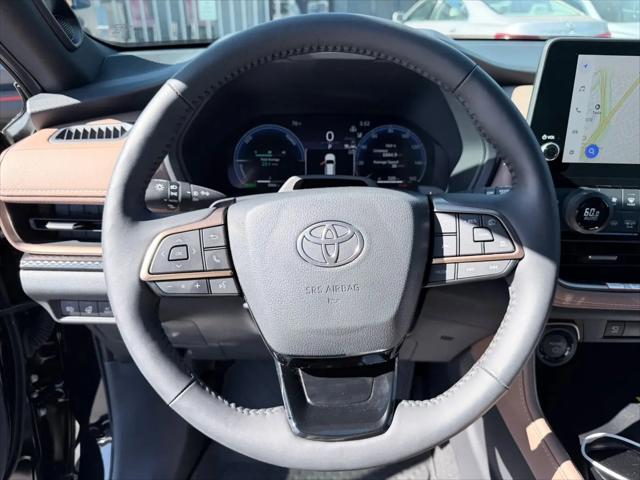 2025 Toyota Grand Highlander Hybrid Platinum MAX
