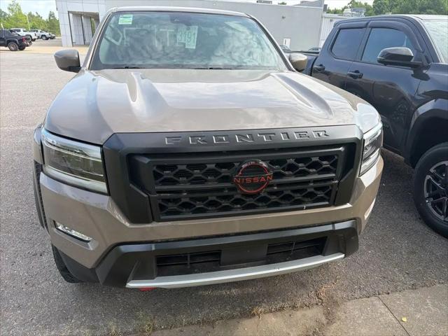2023 Nissan Frontier Crew Cab PRO-X 4x2