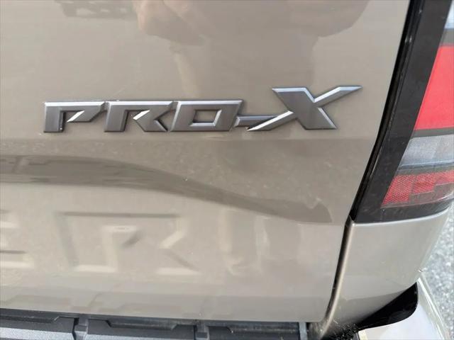 2023 Nissan Frontier Crew Cab PRO-X 4x2