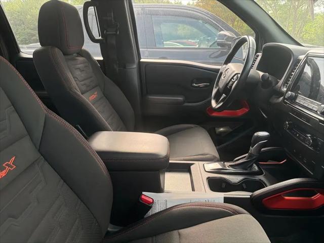 2023 Nissan Frontier Crew Cab PRO-X 4x2