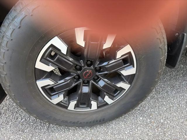 2023 Nissan Frontier Crew Cab PRO-X 4x2