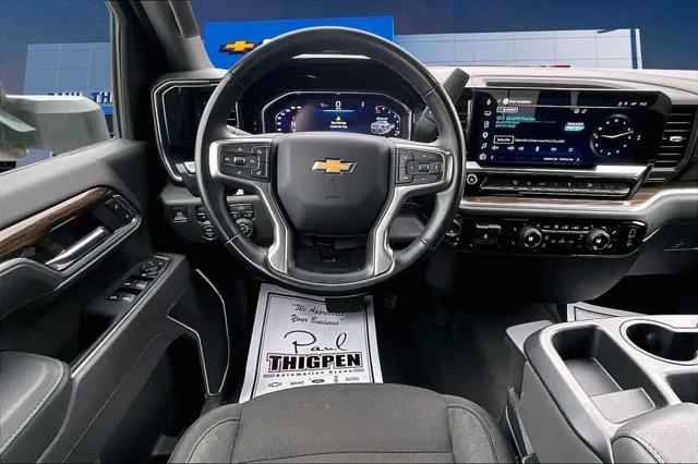 2025 Chevrolet Silverado 2500HD 4WD Crew Cab Standard Bed LT