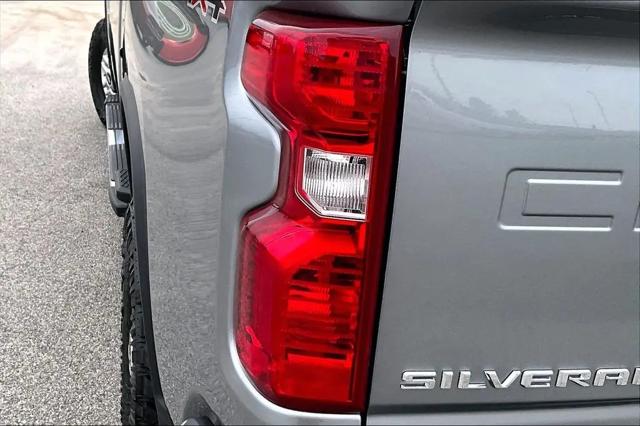2025 Chevrolet Silverado 2500HD 4WD Crew Cab Standard Bed LT