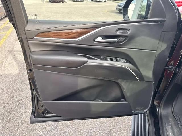 2023 Cadillac Escalade 2WD Sport Platinum