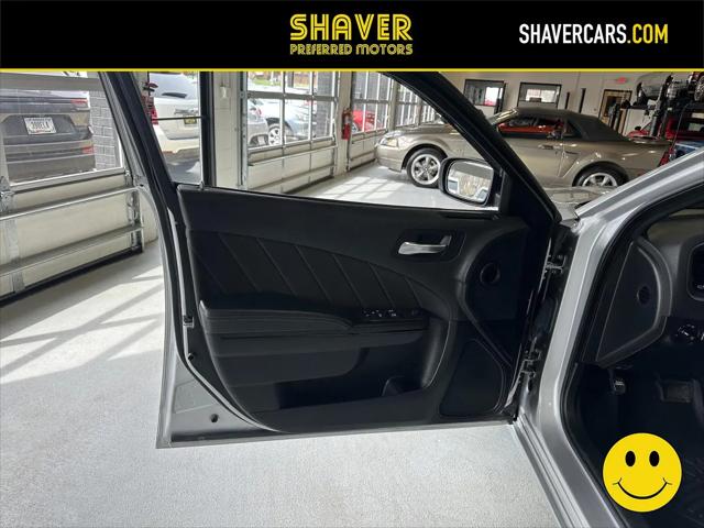 2022 Dodge Charger SXT RWD