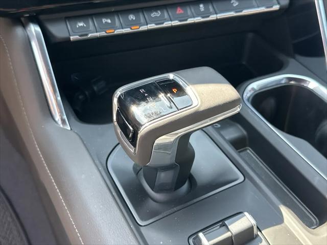 2025 GMC Sierra 1500 4WD Crew Cab Short Box Denali