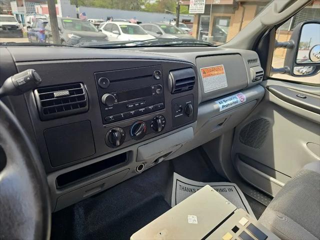 2005 Ford F-350 XL