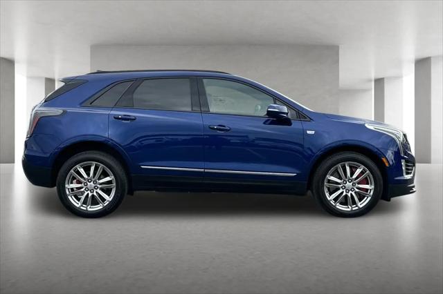 2023 Cadillac XT5 AWD Sport
