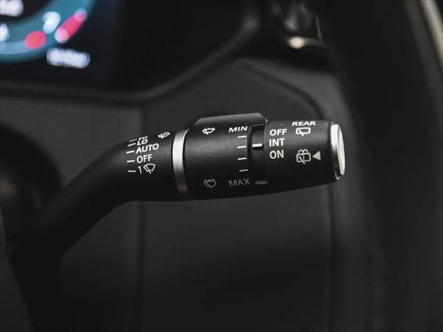 2024 Land Rover Range Rover Velar P250 Dynamic SE