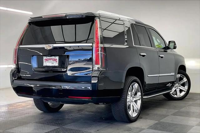 2017 Cadillac Escalade Luxury