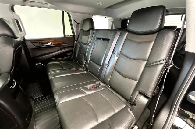 2017 Cadillac Escalade Luxury