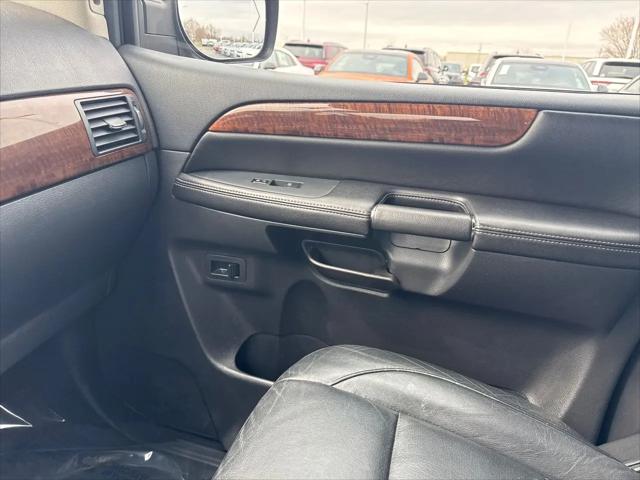 2013 Nissan Armada Platinum