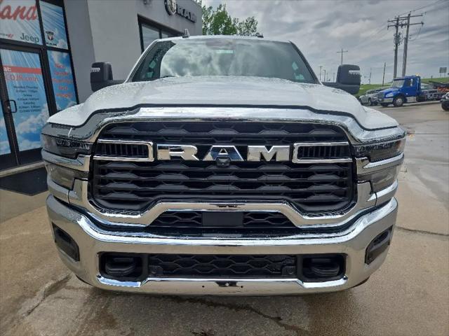 2026 Ram 2500 Tradesman Crew Cab 4x4 64 Box