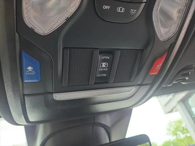 2026 Ram 2500 Tradesman Crew Cab 4x4 64 Box