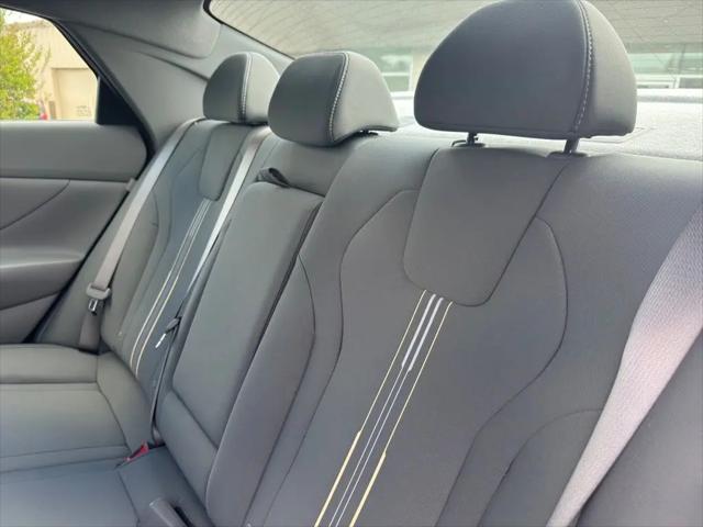 2026 Hyundai Elantra SEL Sport Premium