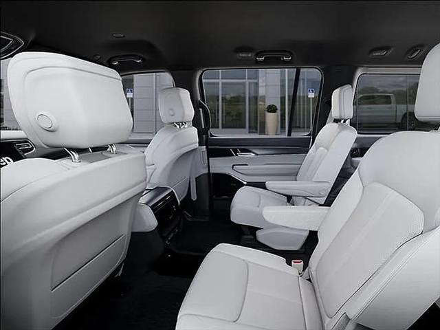 2026 Jeep Grand Wagoneer 4x4