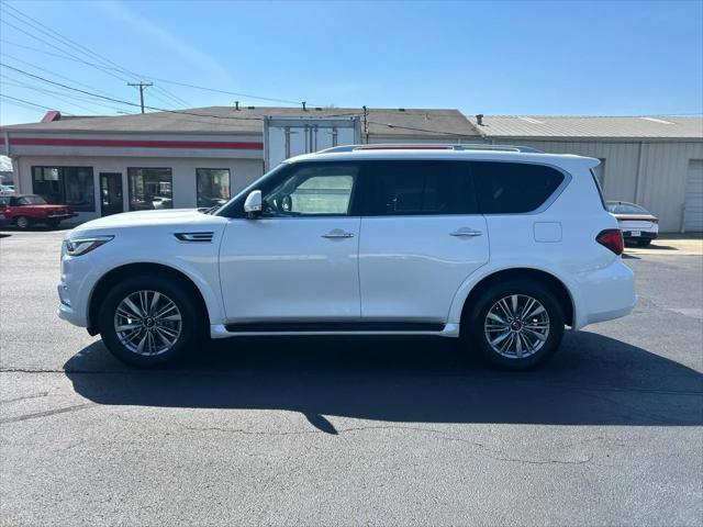 2024 INFINITI QX80 LUXE