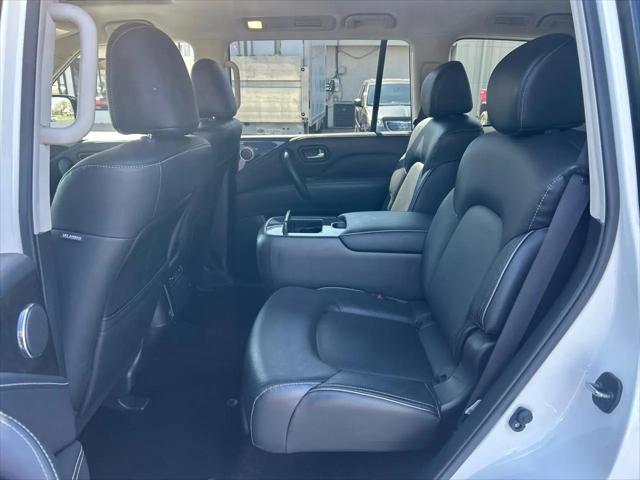 2024 INFINITI QX80 LUXE
