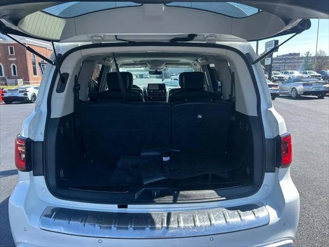 2024 INFINITI QX80 LUXE