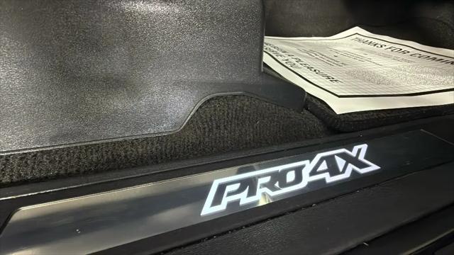 2021 Nissan Titan Crew Cab PRO-4X 4x4