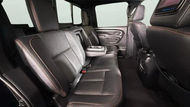 2021 Nissan Titan Crew Cab PRO-4X 4x4