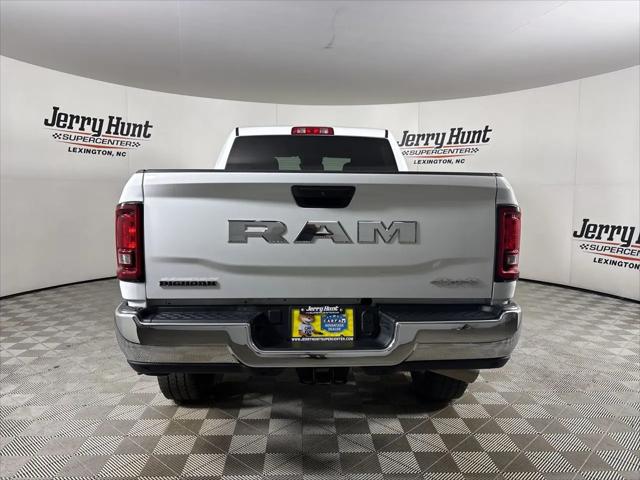 2025 Ram 2500 Big Horn Crew Cab 4x4 6'4" Box