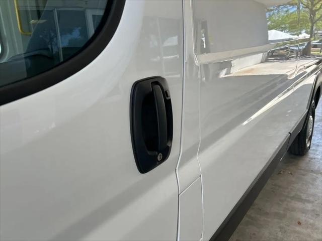 2024 Ram ProMaster Tradesman