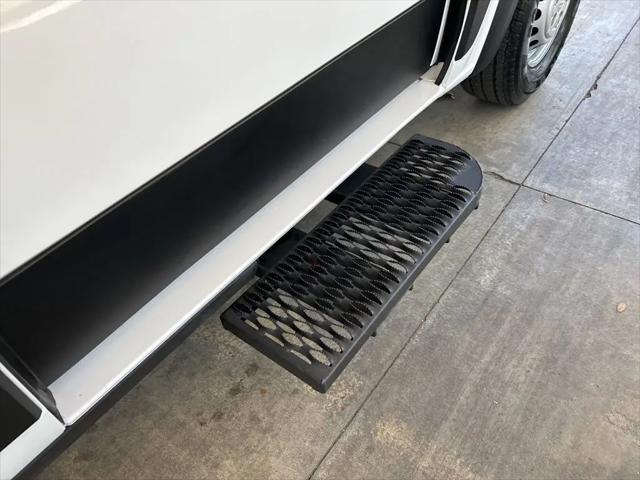 2024 Ram ProMaster Tradesman