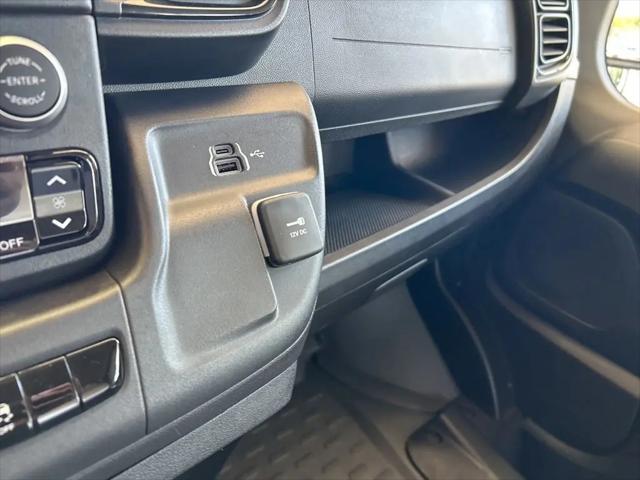 2024 Ram ProMaster Tradesman