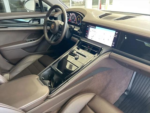 2024 Porsche Panamera 4