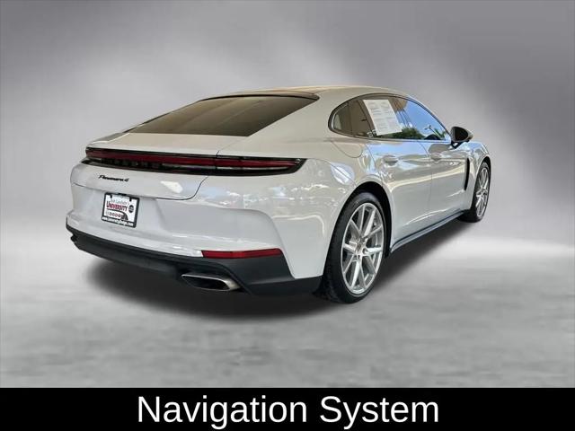 2024 Porsche Panamera 4
