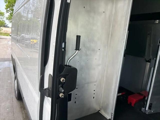 2024 Ram ProMaster Tradesman